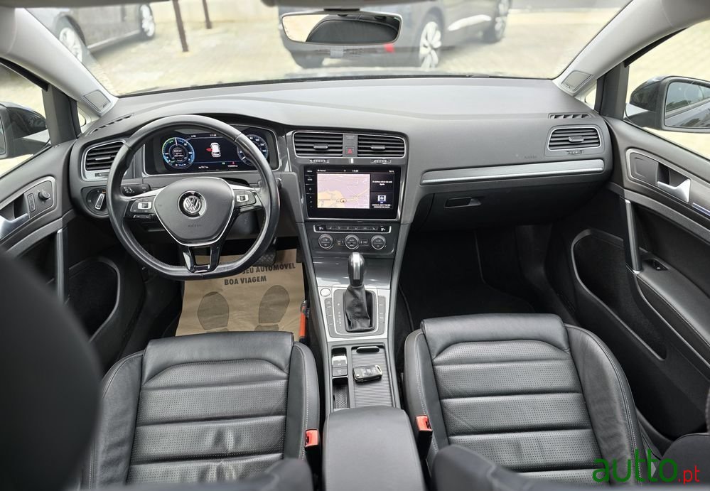 2020' Volkswagen e-Golf Ac/Dc photo #4