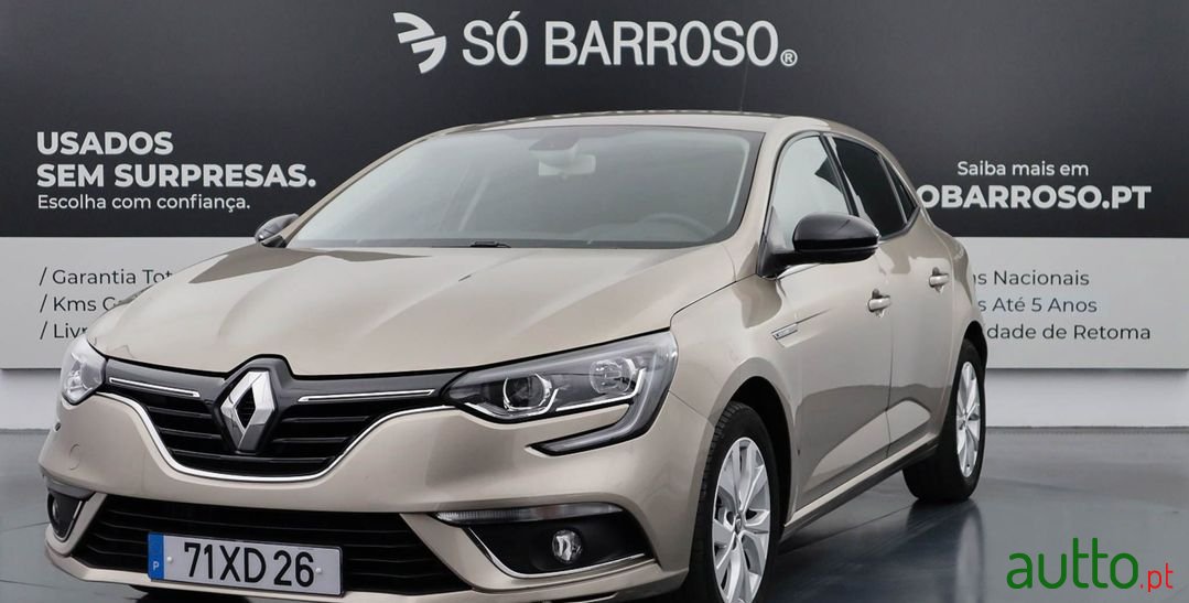 2019' Renault Megane photo #1