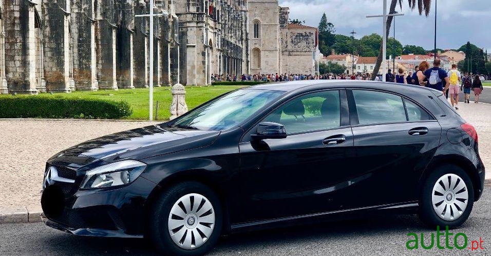 2017' Mercedes-Benz A-180 photo #2