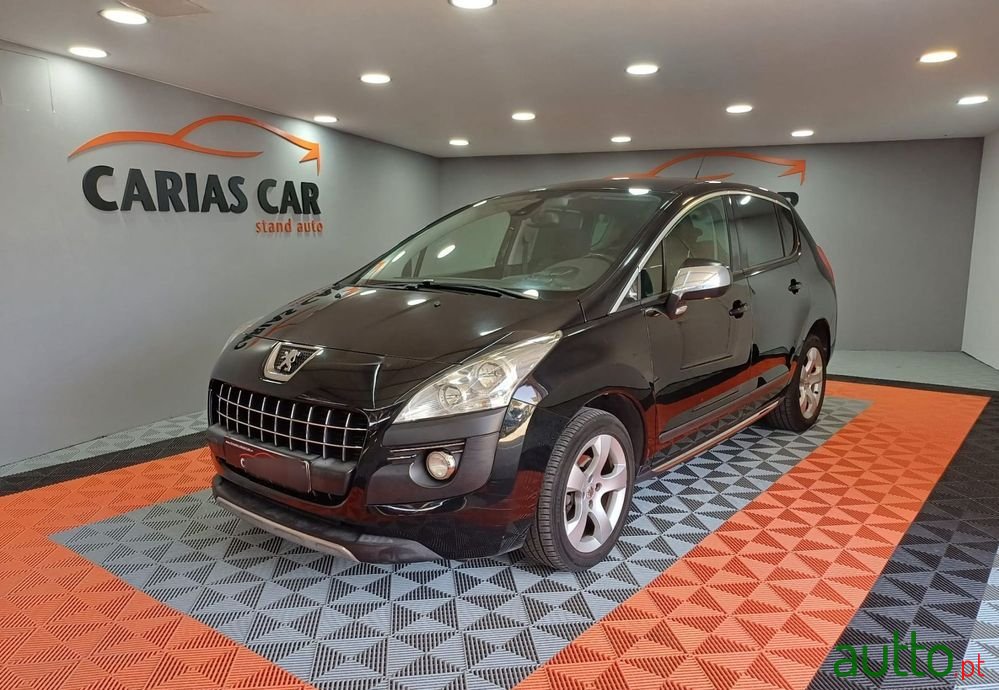 2013' Peugeot 3008 1.6 Hdi Allure photo #1