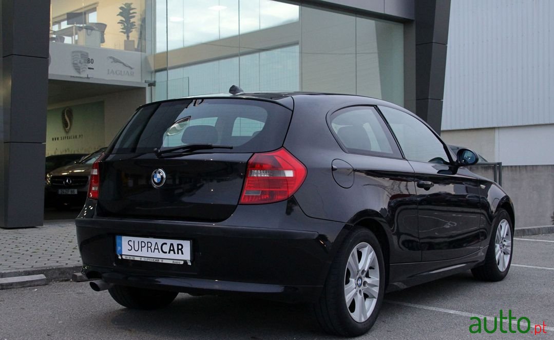 2008' BMW 118 photo #6
