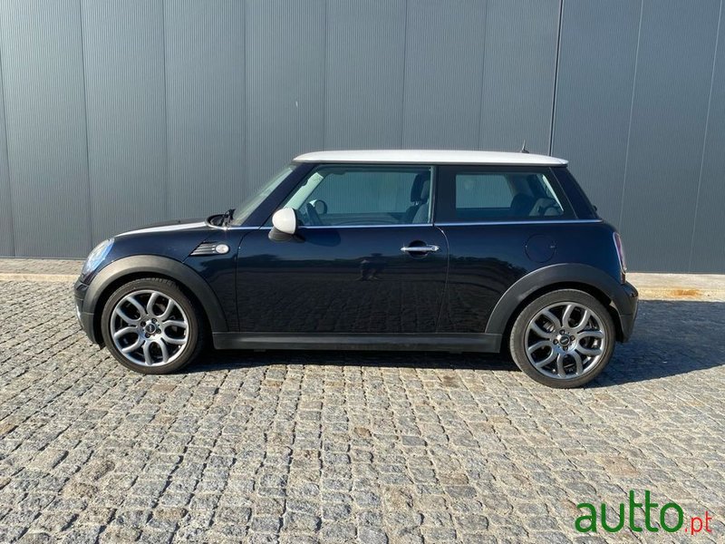 2008' MINI Cooper D photo #5