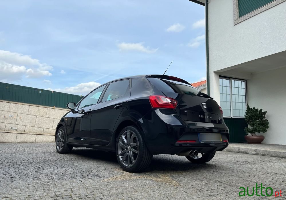 2013' SEAT Ibiza photo #4