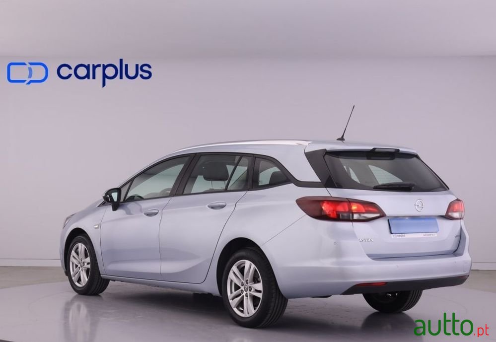 2017' Opel Astra 1.6 Cdti Edition S/S photo #5