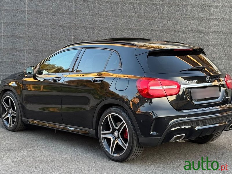 2014' Mercedes-Benz Classe Gla photo #5