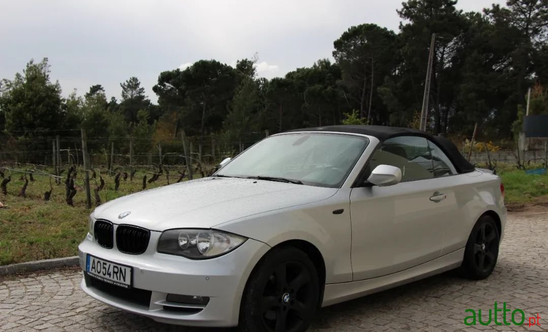 2010' BMW 120 photo #1