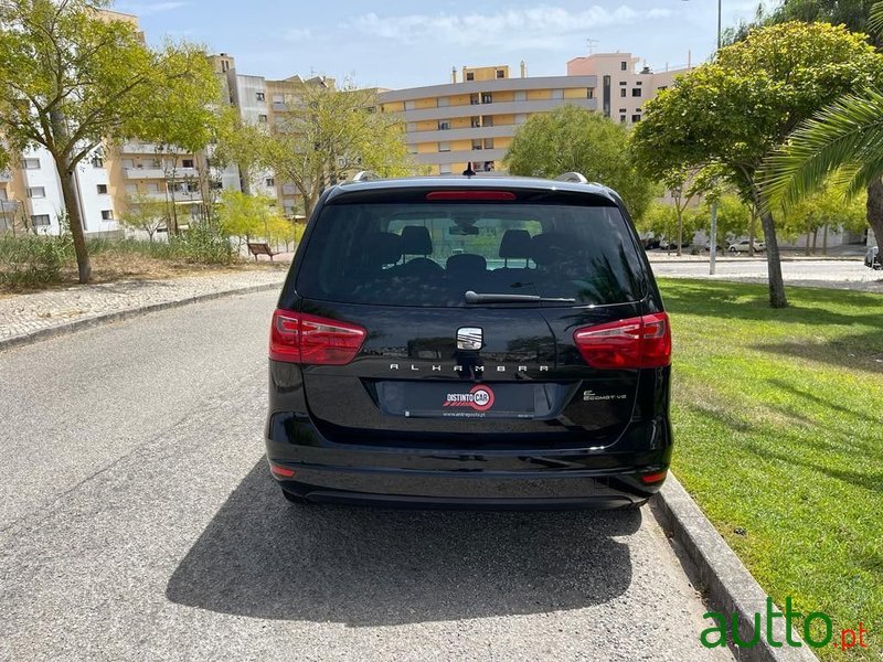 2012' SEAT Alhambra photo #4