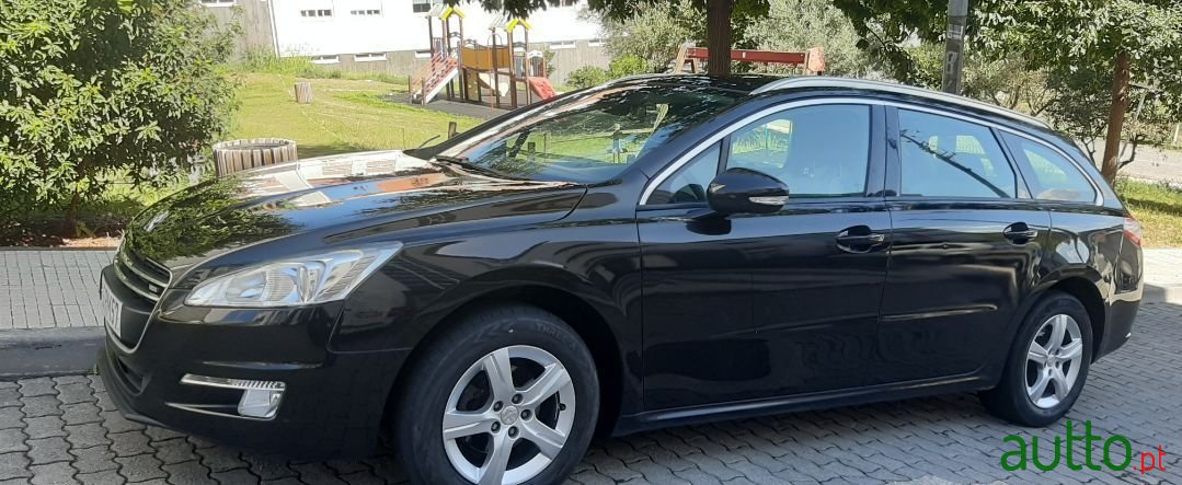 2013' Peugeot 508 Sw photo #1