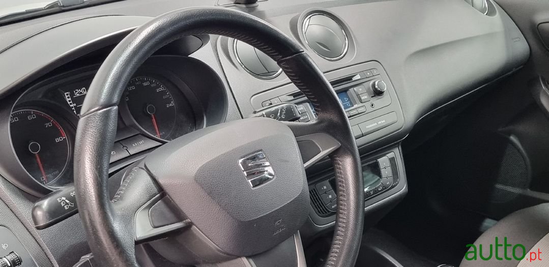 2014' SEAT Ibiza St photo #6