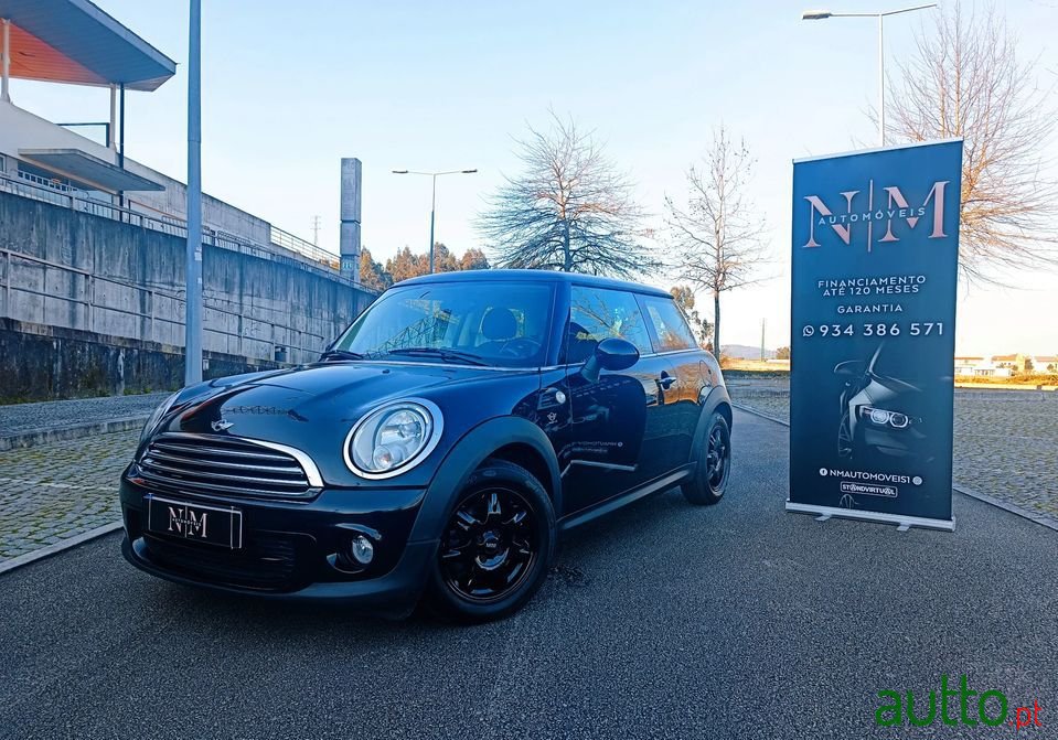 2011' MINI One photo #1