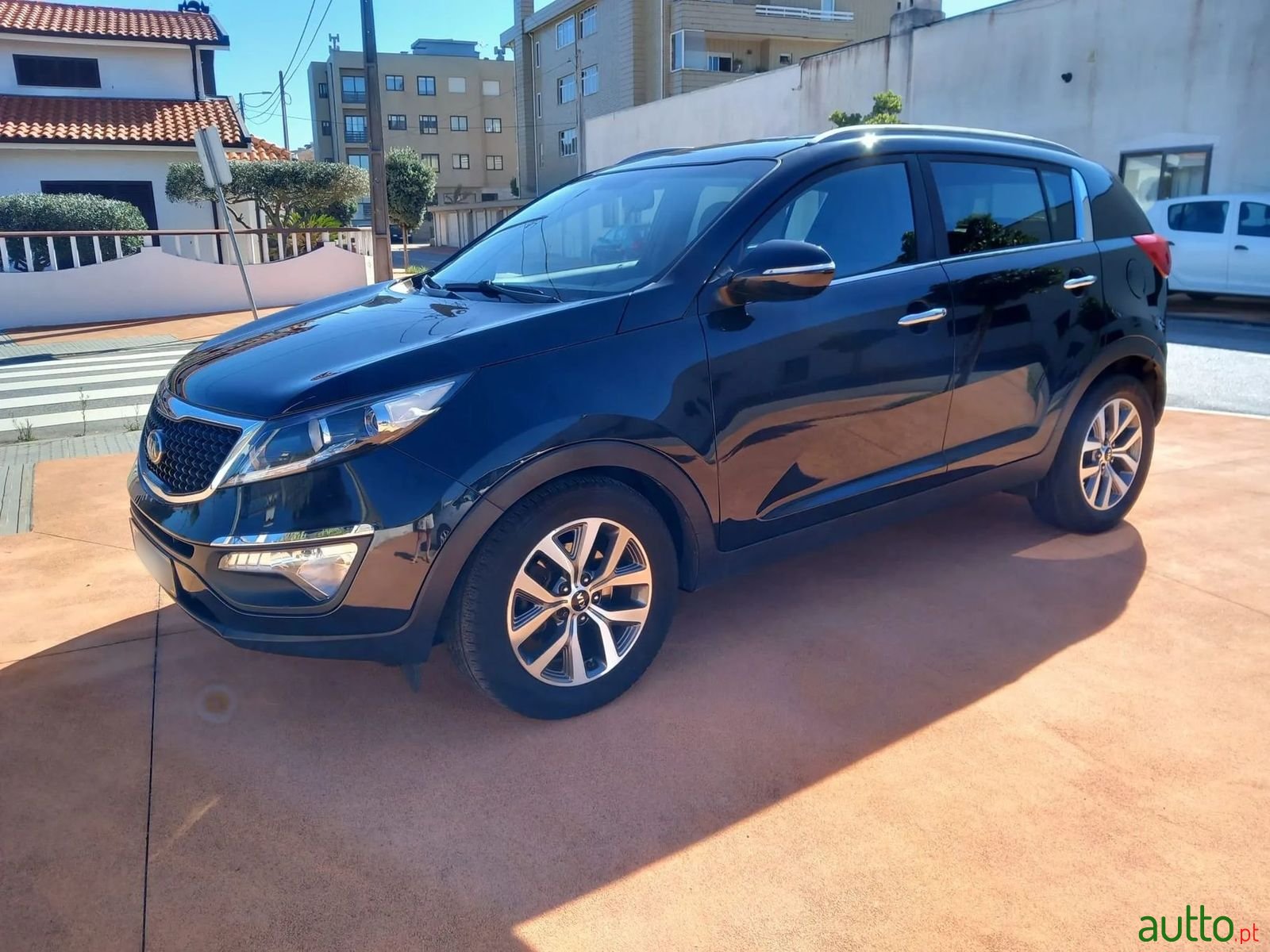 2015' Kia Sportage photo #2