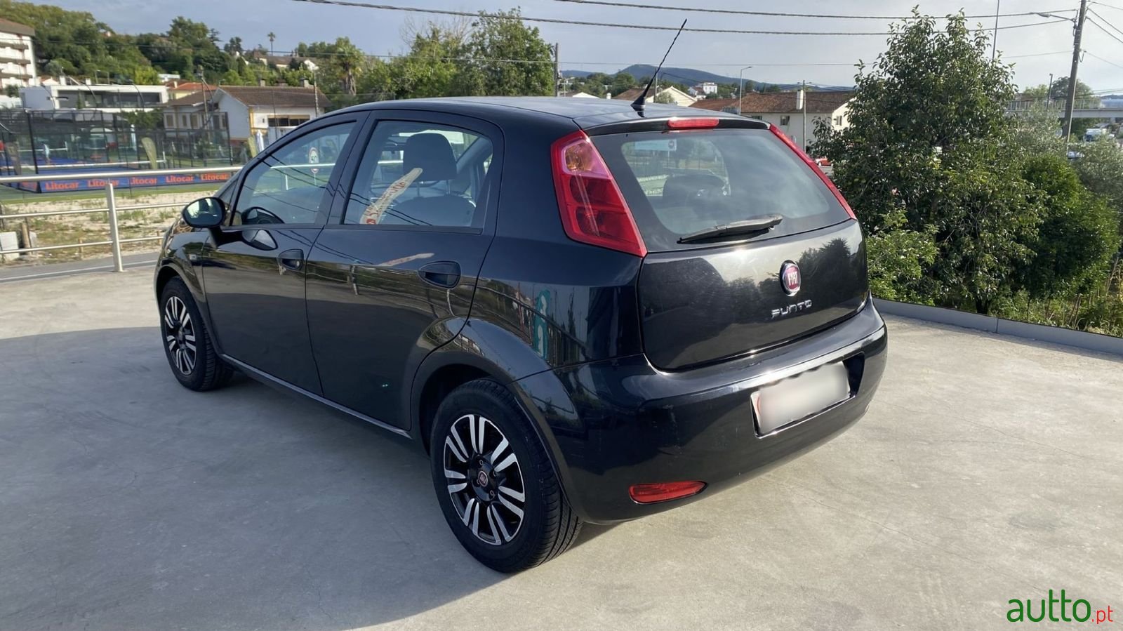 2015' Fiat Punto photo #6