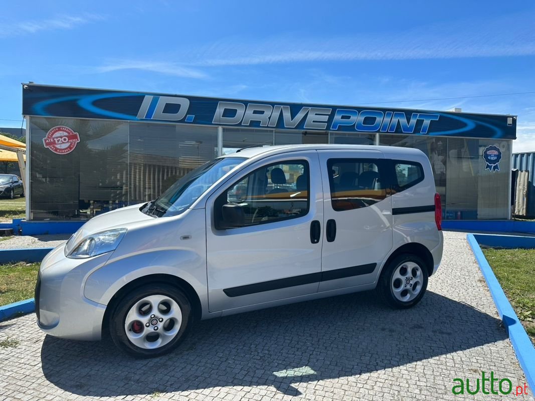 2012' Fiat Qubo photo #1