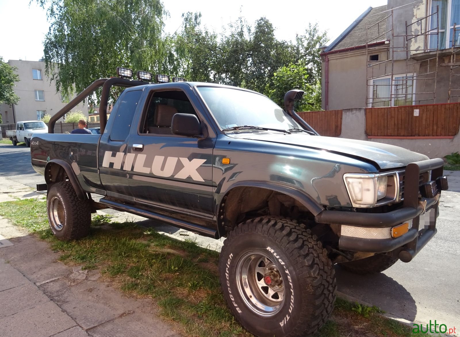 1996' Toyota Hilux photo #1