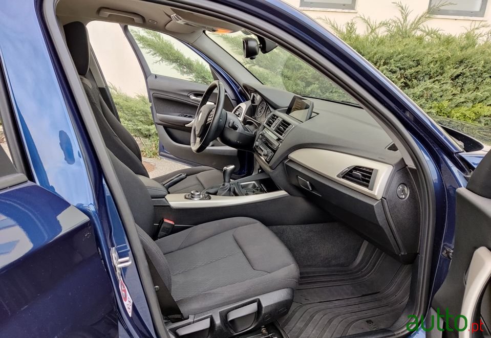 2015' BMW 116 photo #6