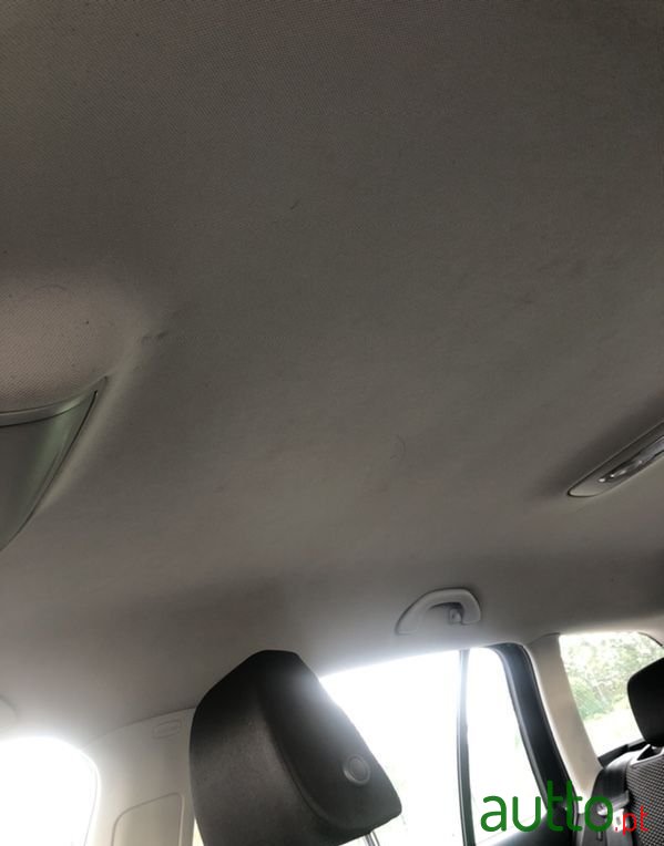 2014' Skoda Octavia Break photo #5