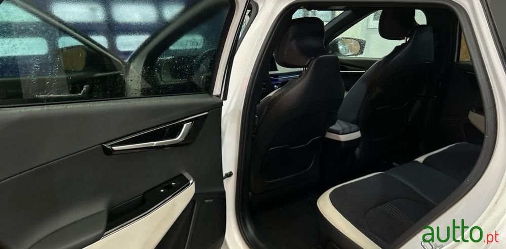 2024' Kia EV6 77.4 Kwh Gt-Line photo #6