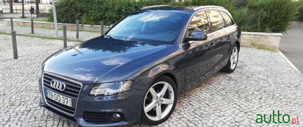 2008' Audi A4 Avant photo #2