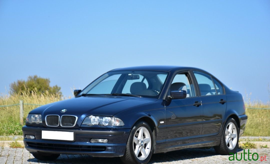 2000' BMW 320 photo #3