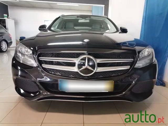 2016' Mercedes-Benz C-200 photo #5