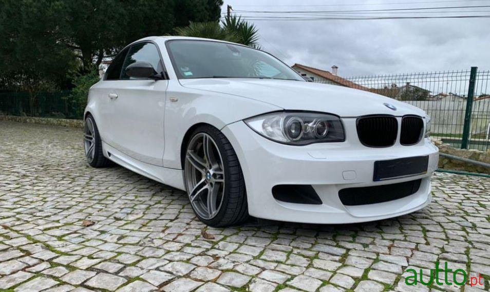 2008' BMW 123 Performance photo #1