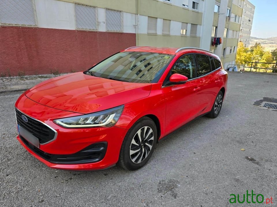 2022' Ford Focus photo #5