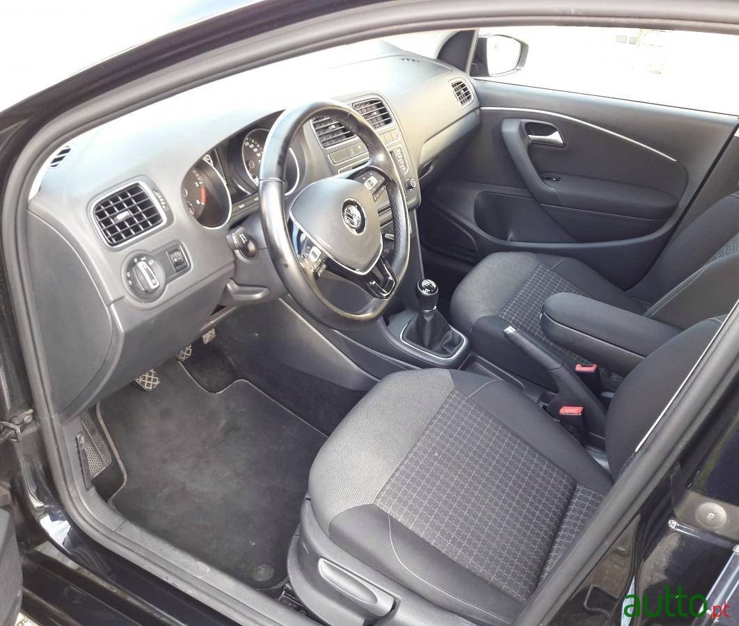 2015' Volkswagen photo #3