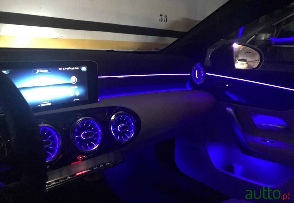 2018' Mercedes-Benz A 200 photo #4