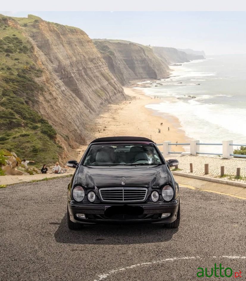 2002' Mercedes-Benz Classe Clk photo #2
