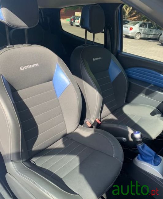 2011' Renault Twingo photo #1