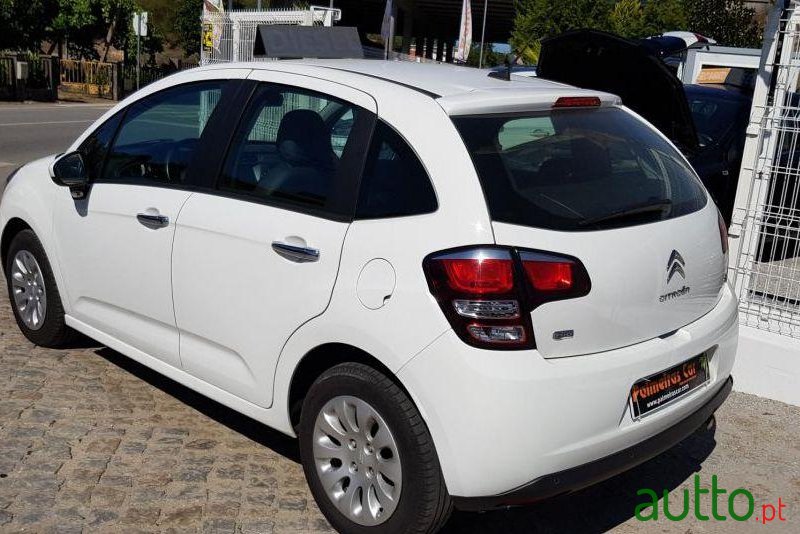 2014' Citroen C3 1.6 Hdi Exclusive Gps photo #2