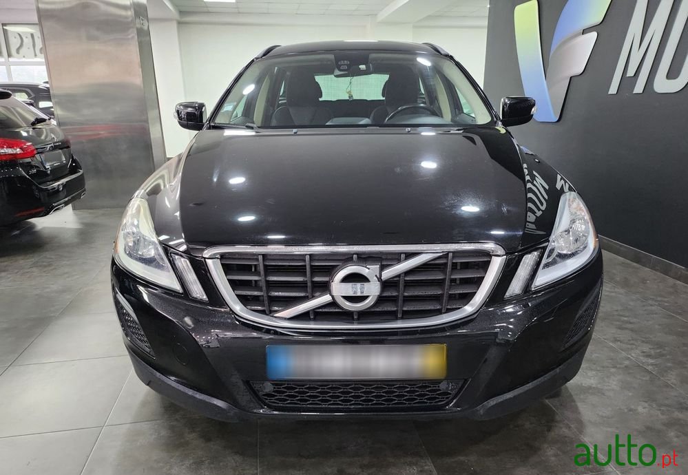 2010' Volvo Xc 60 photo #2