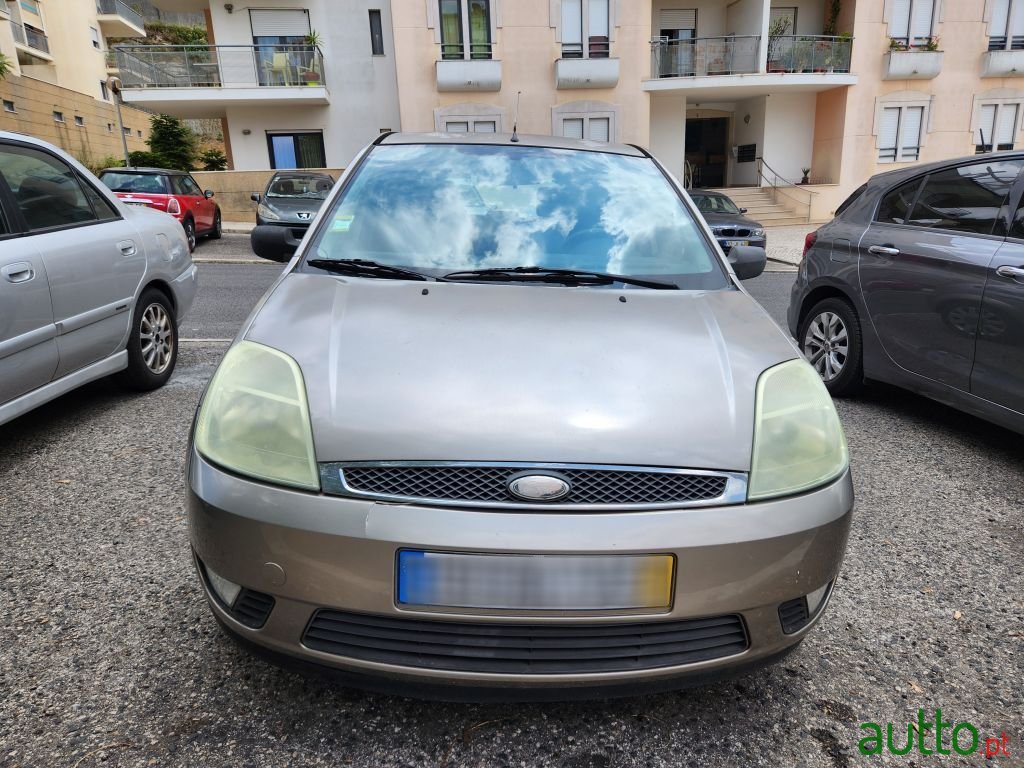 2004' Ford Fiesta photo #1