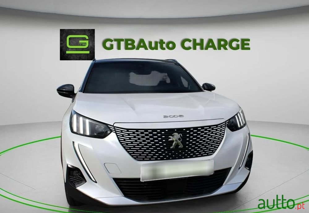 2022' Peugeot e-2008 Gt photo #3