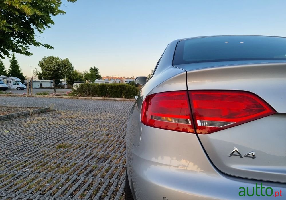 2009' Audi A4 photo #5