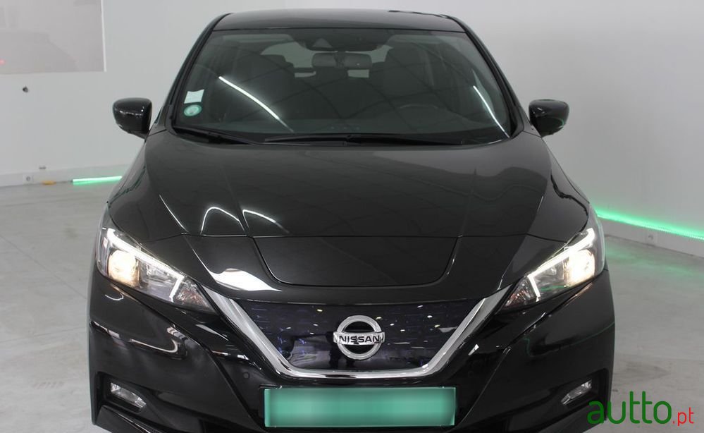 2018' Nissan Leaf N-Connecta photo #3