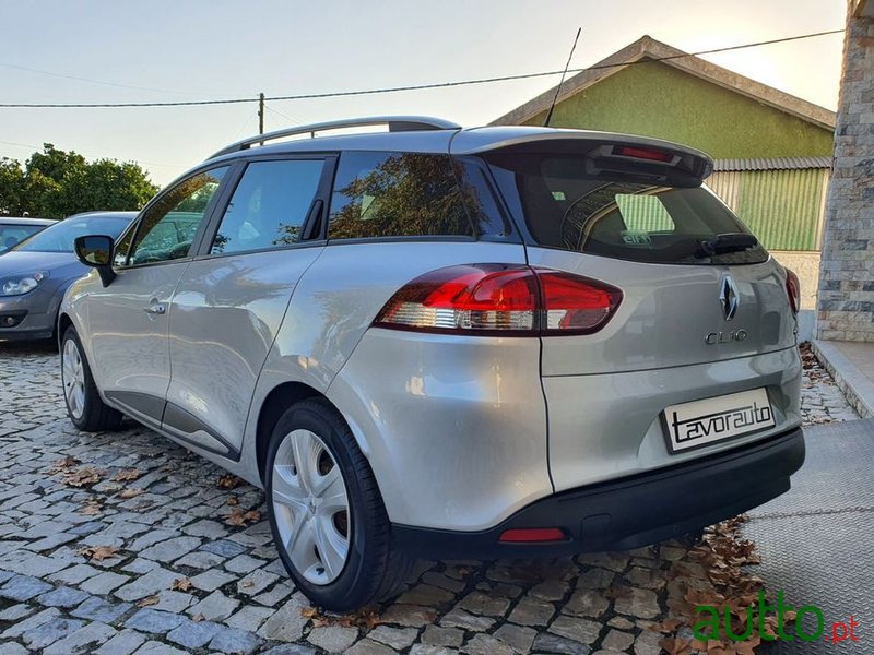 2016' Renault Clio Sport Tourer photo #6