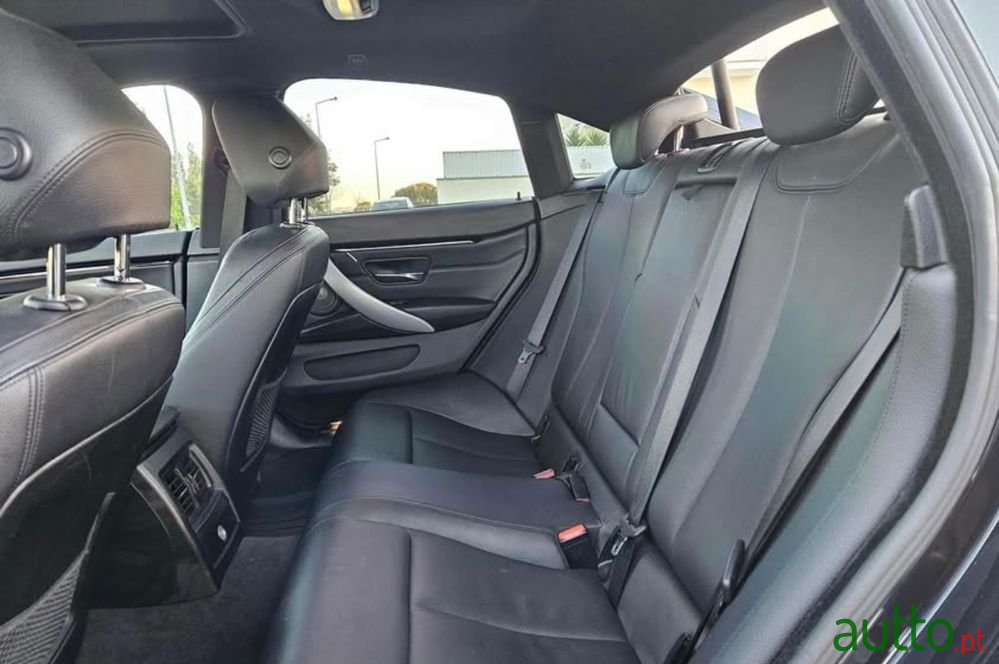 2014' BMW Série 4 D Pack M Auto photo #4