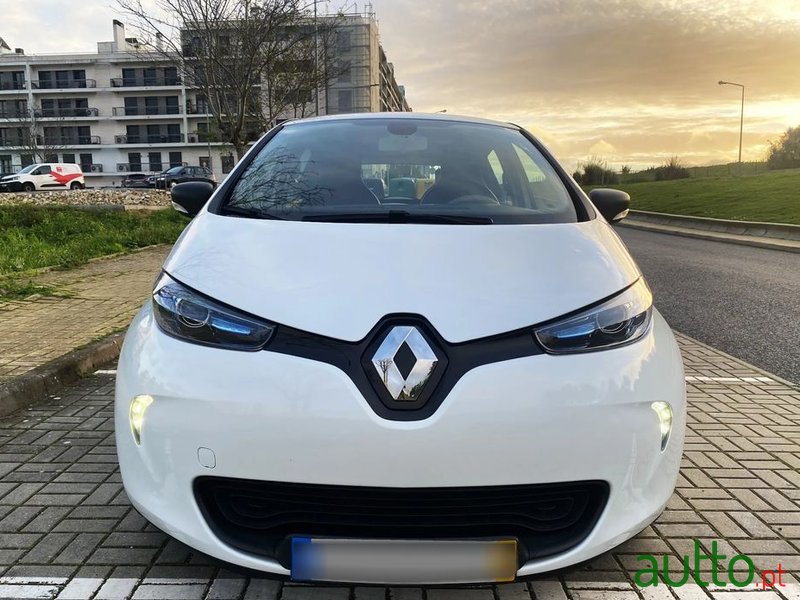 2018' Renault Zoe Life 40 photo #5