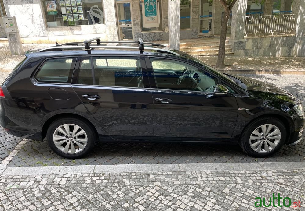 2016' Volkswagen Golf Variant photo #5