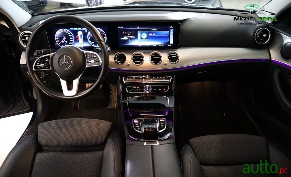 2019' Mercedes-Benz E 300 De Avantgarde photo #6