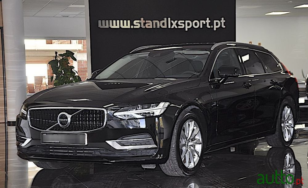 2020' Volvo V90 photo #2