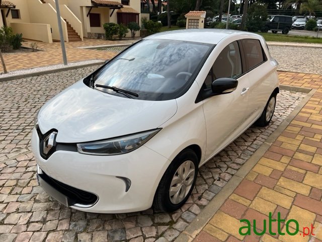 2015' Renault Zoe photo #1
