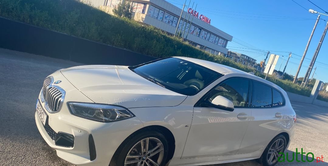 2020' BMW 116 photo #1