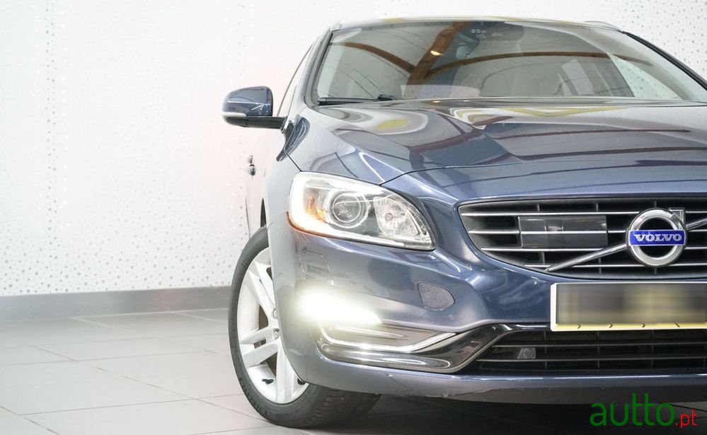 2013' Volvo V60 photo #6