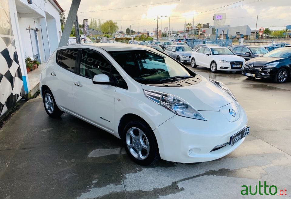 2014' Nissan Leaf Acenta photo #3