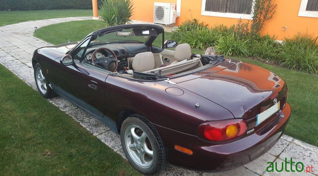 2000' Mazda MX-5 1.8 16V Serie Especial photo #4