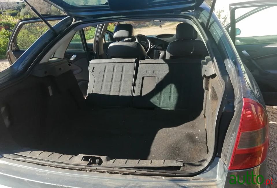 2006' Citroen C5 photo #3