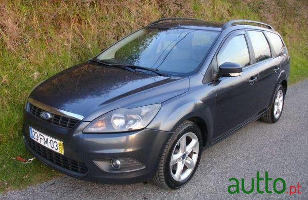 2008' Ford Focus Sw photo #1