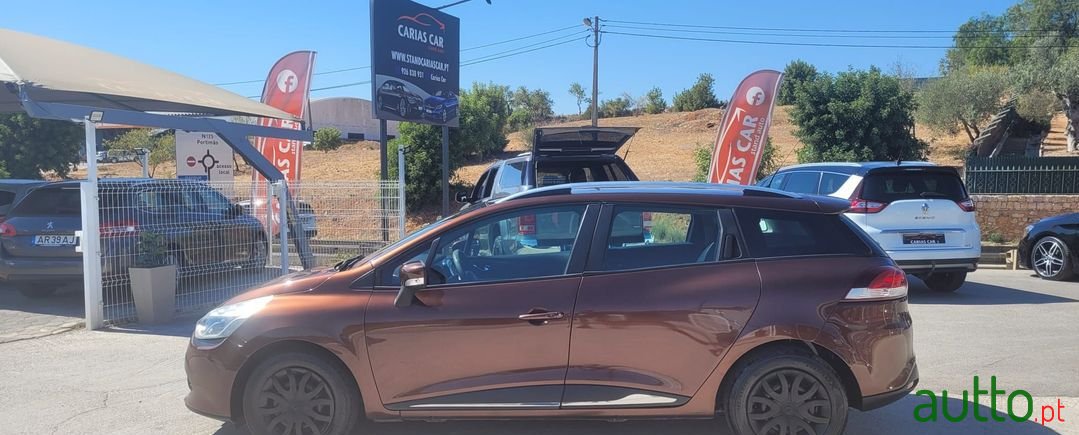 2014' Renault Clio Sport Tourer photo #4